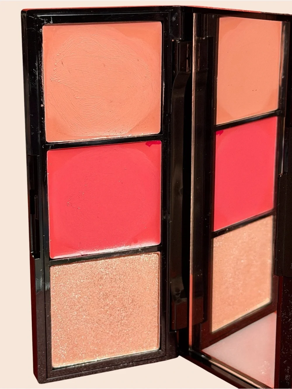 Laura Geller Made to Multitask Cream Trio Palette in THINK PINK